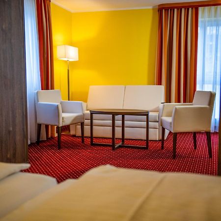 Invite Hotel Nuernberg City Exterior photo